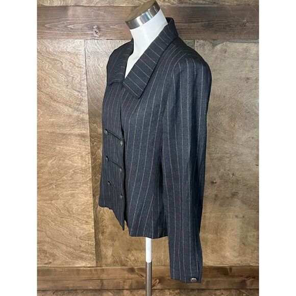 Perceptions by Irene B‎ Grey Pinstripe Blazer Size Unknown - Picture 2 of 5